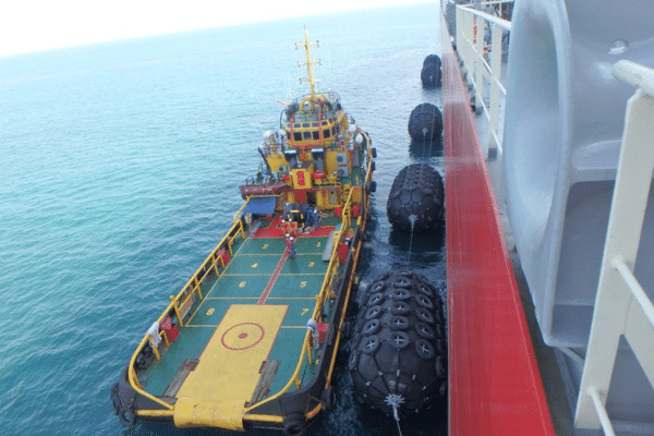 penyedia tongkang dan tug boat hubungi PT RBJ 6287888198678